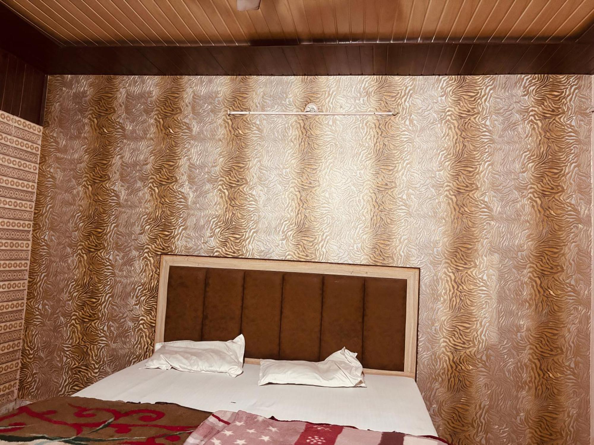 Sgh Guest House มถุรา ภายนอก รูปภาพ