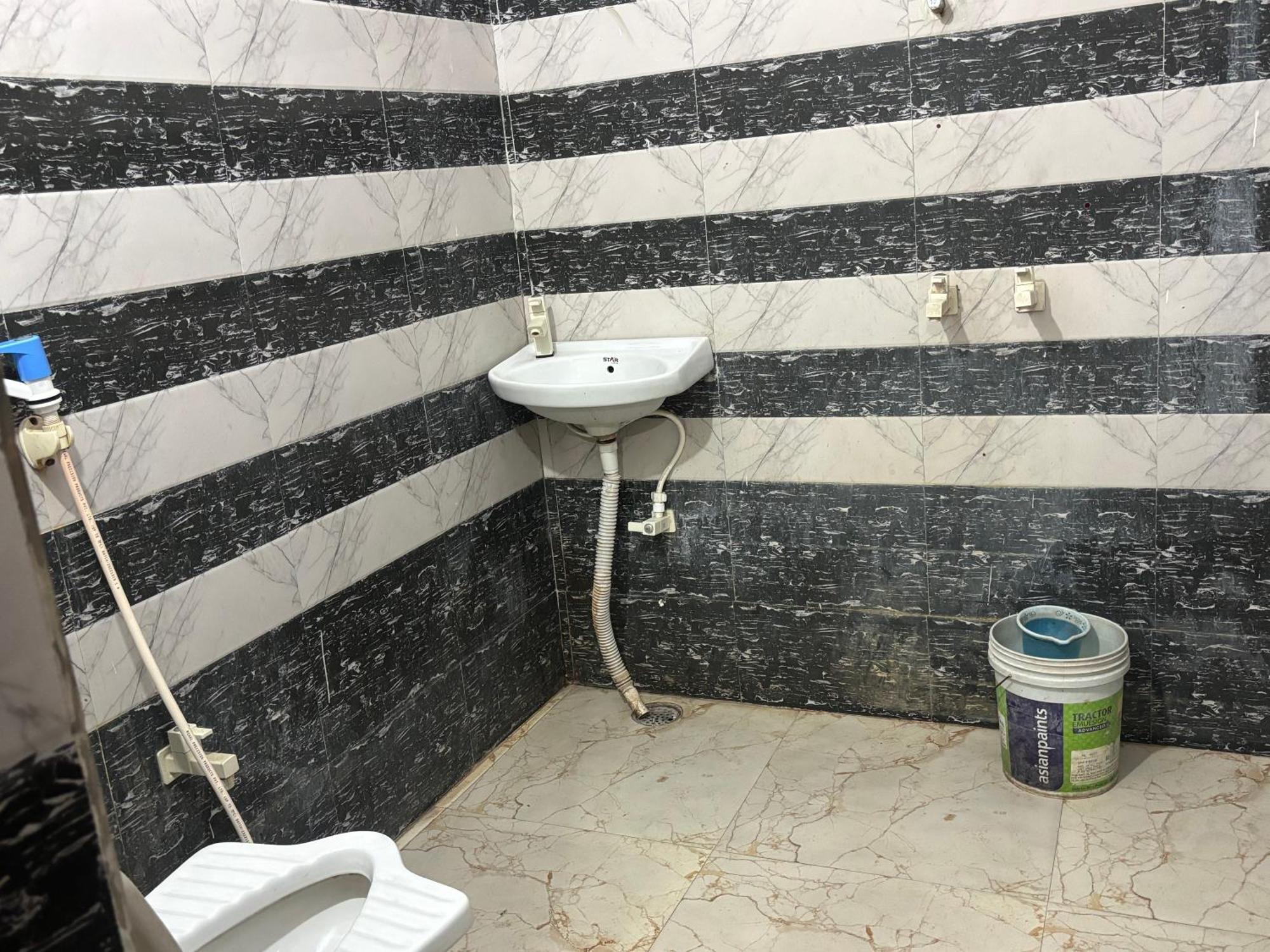 Sgh Guest House มถุรา ภายนอก รูปภาพ